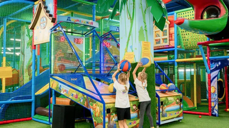 Аттракционы парка